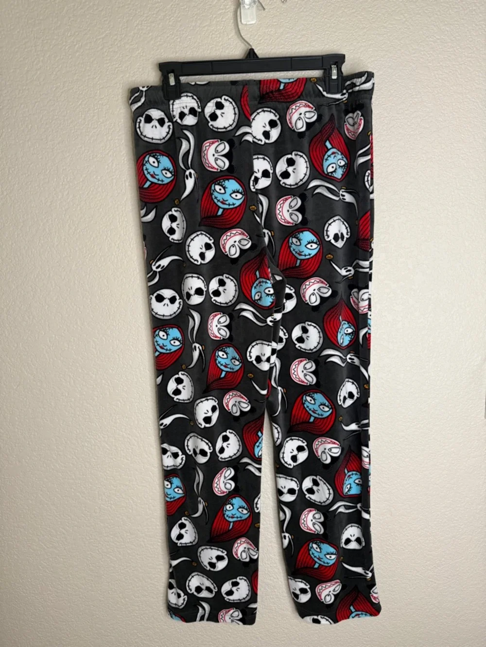Black Jack Skellington & Sally Pajama Pants Women’s Small - Picture 4 of 6